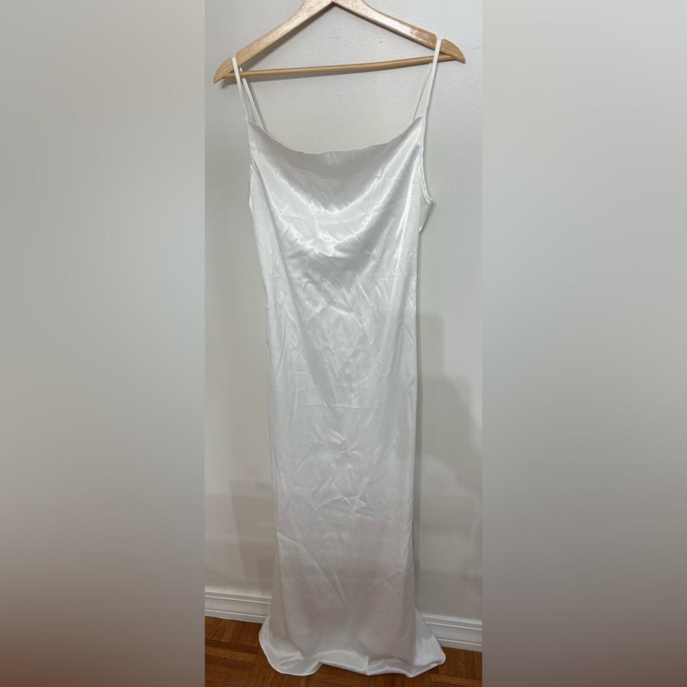 Fashion Nova White Dress L